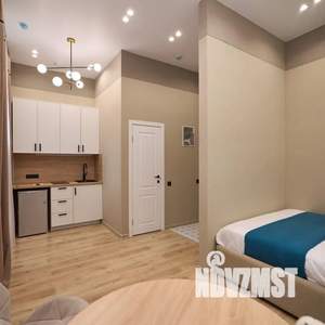 Студия квартира, посуточно, 22м2, 1/6 этаж