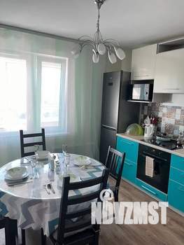 2-к квартира, посуточно, 62м2, 17/25 этаж