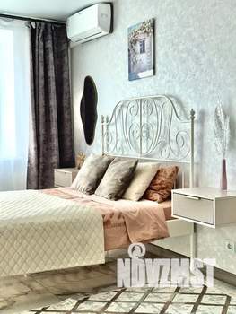 1-к квартира, посуточно, 40м2, 6/10 этаж