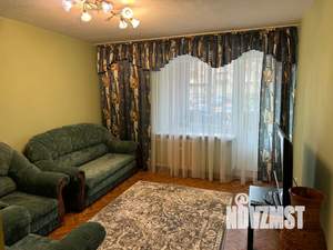 3-к квартира, посуточно, 82м2, 1/10 этаж