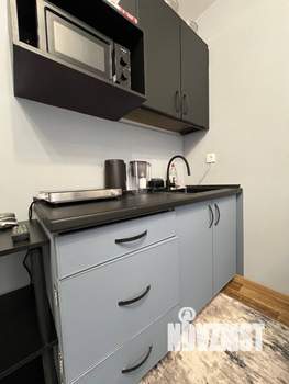 Студия квартира, посуточно, 17м2, 1/5 этаж