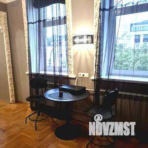 1-к квартира, посуточно, 38м2, 4/4 этаж