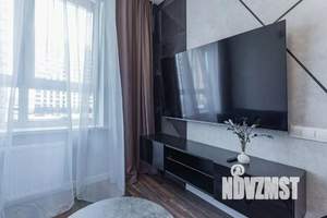 1-к квартира, посуточно, 65м2, 1/1 этаж