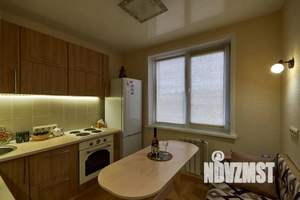 1-к квартира, посуточно, 30м2, 4/10 этаж