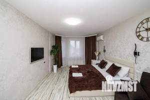 1-к квартира, посуточно, 44м2, 1/1 этаж