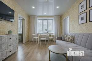 2-к квартира, посуточно, 43м2, 1/3 этаж