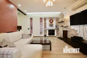 4-к квартира, на длительный срок, 160м2, 4/9 этаж