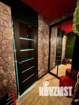 Студия квартира, посуточно, 46м2, 1/5 этаж