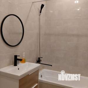 Студия квартира, посуточно, 30м2, 1/11 этаж