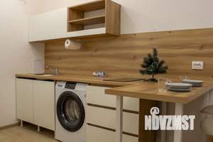 1-к квартира, посуточно, 38м2, 1/1 этаж