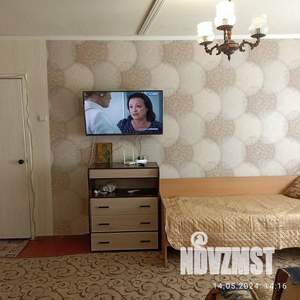 3-к квартира, посуточно, 58м2, 1/1 этаж