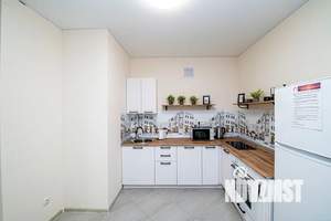 1-к квартира, посуточно, 38м2, 8/15 этаж