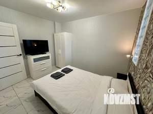 1-к квартира, посуточно, 40м2, 18/18 этаж