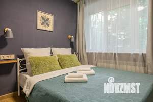 2-к квартира, посуточно, 48м2, 1/1 этаж