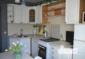 2-к квартира, посуточно, 52м2, 1/1 этаж