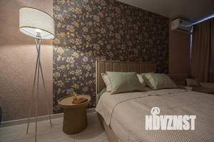 1-к квартира, посуточно, 37м2, 10/25 этаж