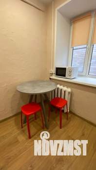 Студия квартира, посуточно, 14м2, 3/3 этаж