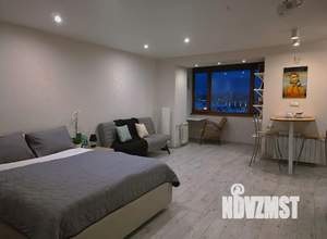 Студия квартира, посуточно, 40м2, 8/10 этаж