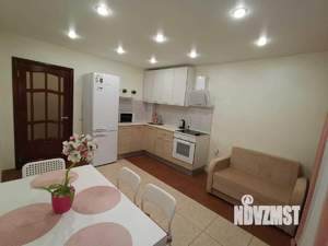 2-к квартира, посуточно, 68м2, 1/1 этаж