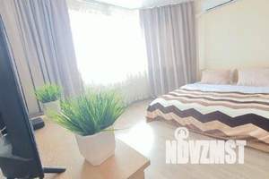 1-к квартира, посуточно, 54м2, 13/19 этаж