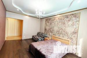 1-к квартира, посуточно, 44м2, 15/17 этаж