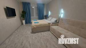 1-к квартира, посуточно, 42м2, 8/10 этаж