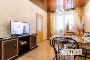 3-к квартира, посуточно, 66м2, 5/10 этаж