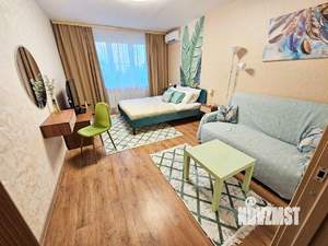1-к квартира, посуточно, 40м2, 1/17 этаж