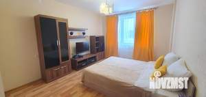 1-к квартира, посуточно, 39м2, 8/19 этаж