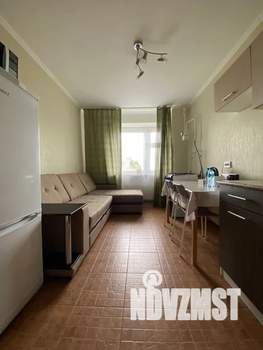 1-к квартира, посуточно, 42м2, 5/10 этаж