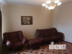 3-к квартира, посуточно, 100м2, 2/4 этаж