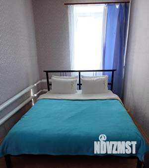 2-к квартира, посуточно, 40м2, 1/3 этаж