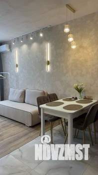 1-к квартира, посуточно, 37м2, 1/1 этаж