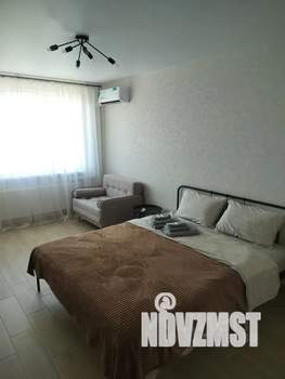 1-к квартира, посуточно, 27м2, 13/18 этаж