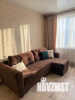 1-к квартира, посуточно, 40м2, 9/17 этаж