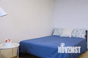 Студия квартира, посуточно, 30м2, 11/18 этаж