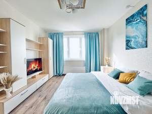 1-к квартира, посуточно, 33м2, 19/25 этаж