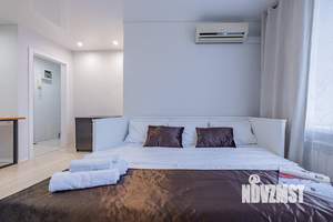 1-к квартира, посуточно, 32м2, 1/1 этаж