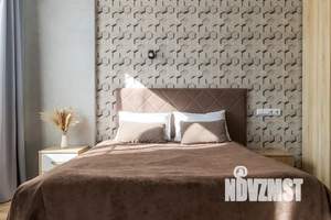 Студия квартира, посуточно, 38м2, 3/12 этаж