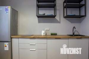 1-к квартира, посуточно, 37м2, 1/1 этаж