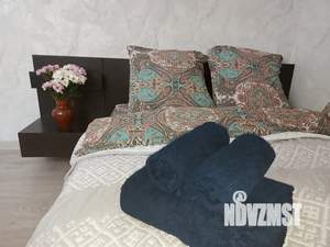 Студия квартира, посуточно, 18м2, 1/5 этаж