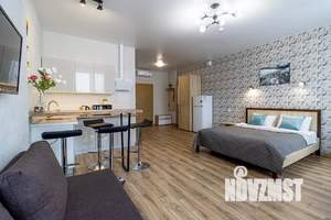 Студия квартира, посуточно, 38м2, 3/12 этаж