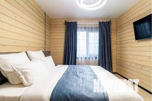 1-к квартира, посуточно, 50м2, 1/2 этаж