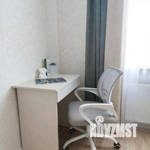 2-к квартира, посуточно, 50м2, 3/25 этаж