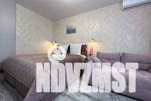 1-к квартира, посуточно, 37м2, 2/25 этаж