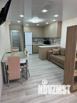 Студия квартира, посуточно, 38м2, 1/17 этаж