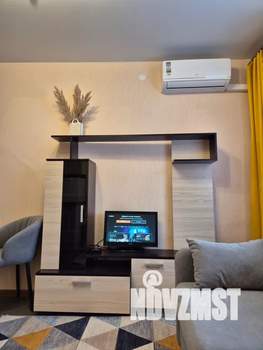 Студия квартира, посуточно, 22м2, 1/14 этаж