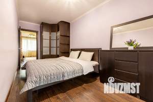 3-к квартира, посуточно, 79м2, 3/9 этаж