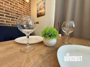 Студия квартира, посуточно, 40м2, 3/19 этаж