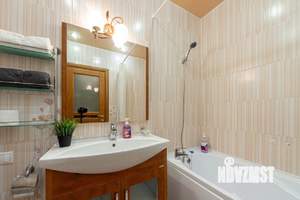 1-к квартира, посуточно, 52м2, 5/18 этаж